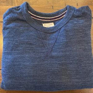 Champion- Mens athletic apparel - crewneck sweater shirt -navy blue - size large